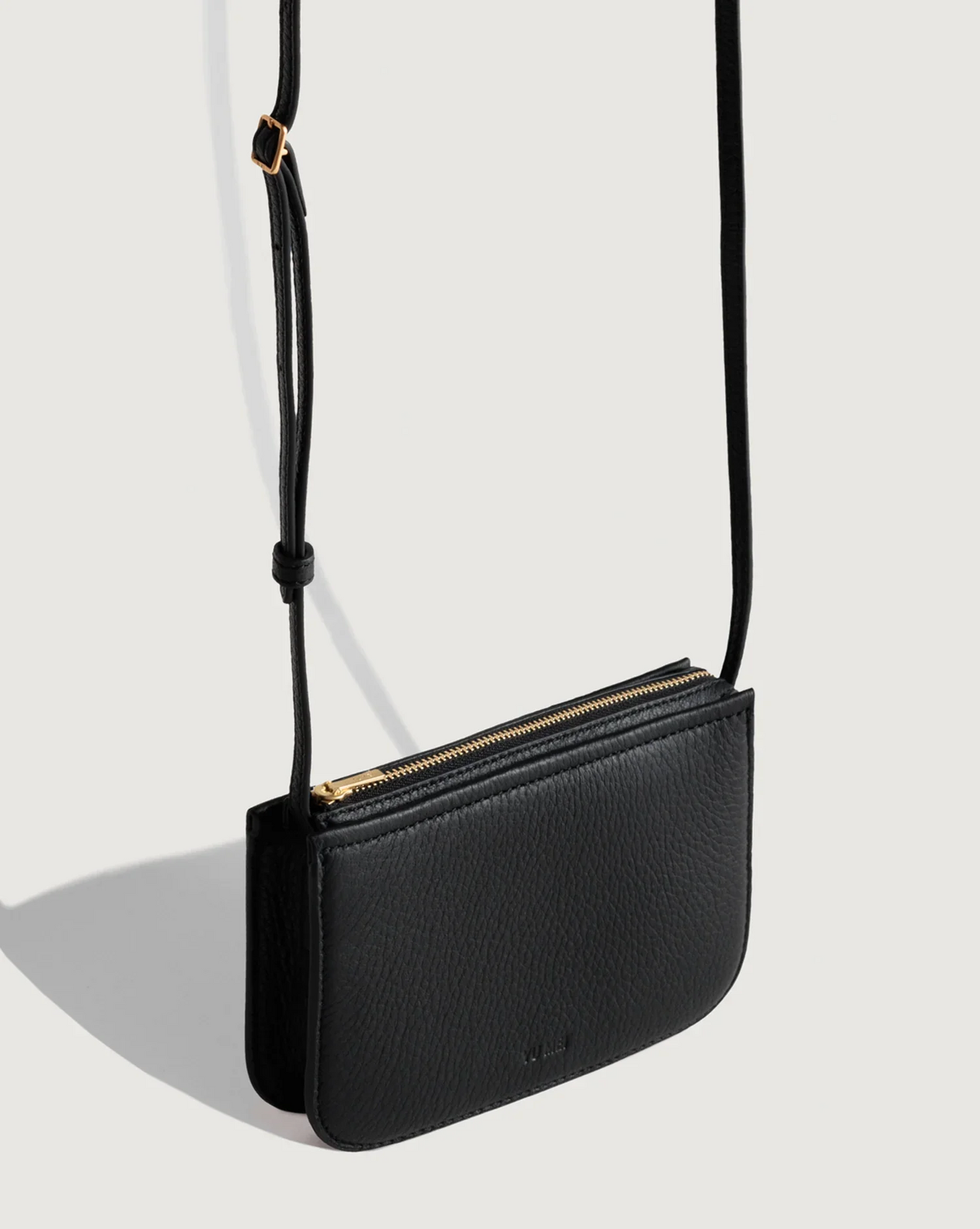 Yu Mei Vi Bag - Black