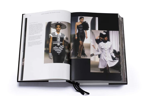 Catwalk Chanel - Patrick Mauries