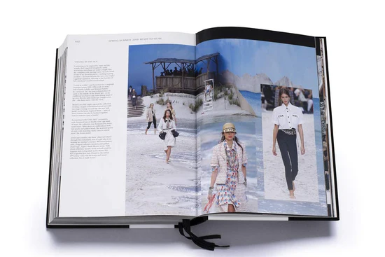Catwalk Chanel - Patrick Mauries