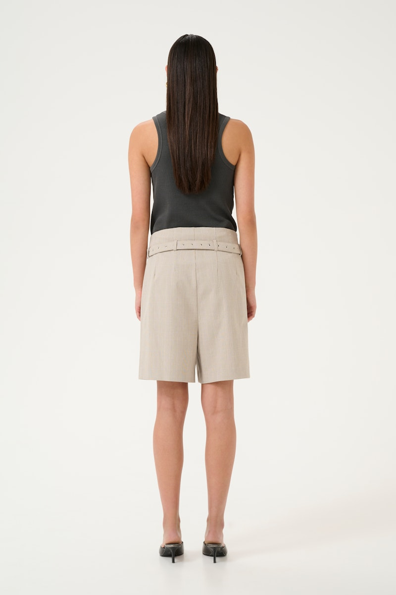 Karen By Simonsen Ubertha Shorts - Simply Taupe