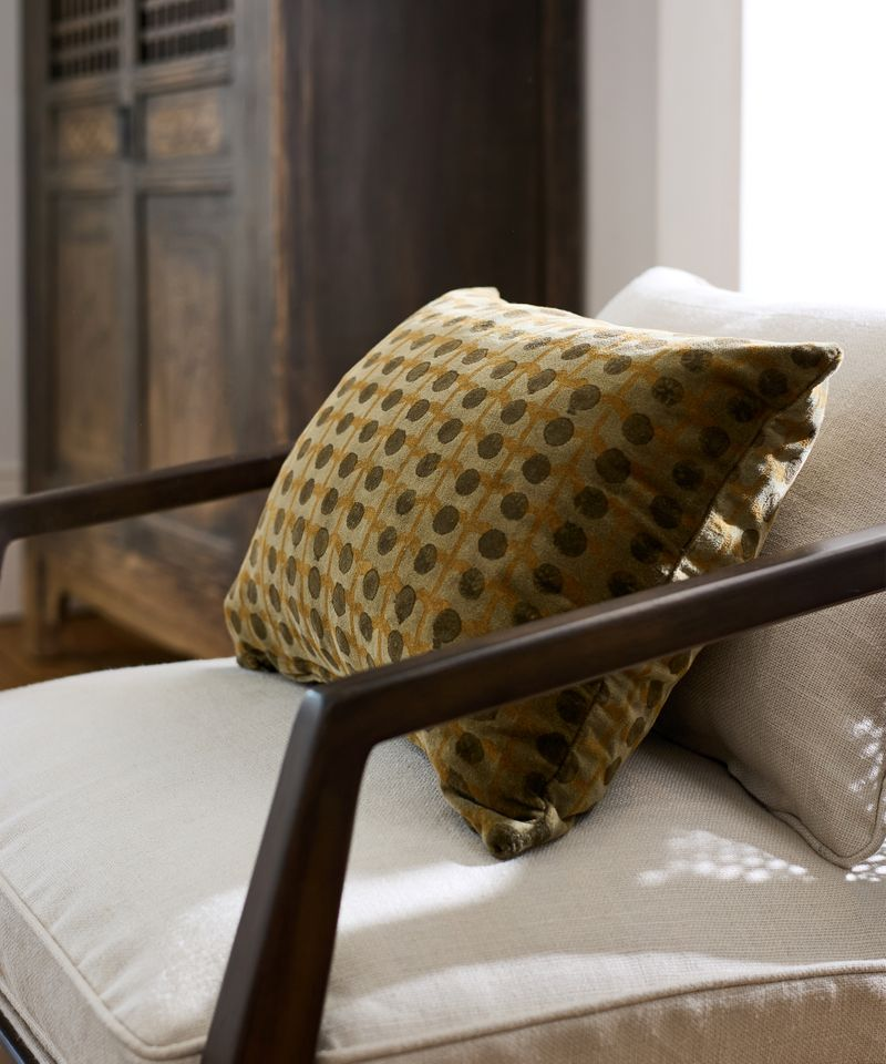 Dots Handblock Velvet Cushion 50x40cm