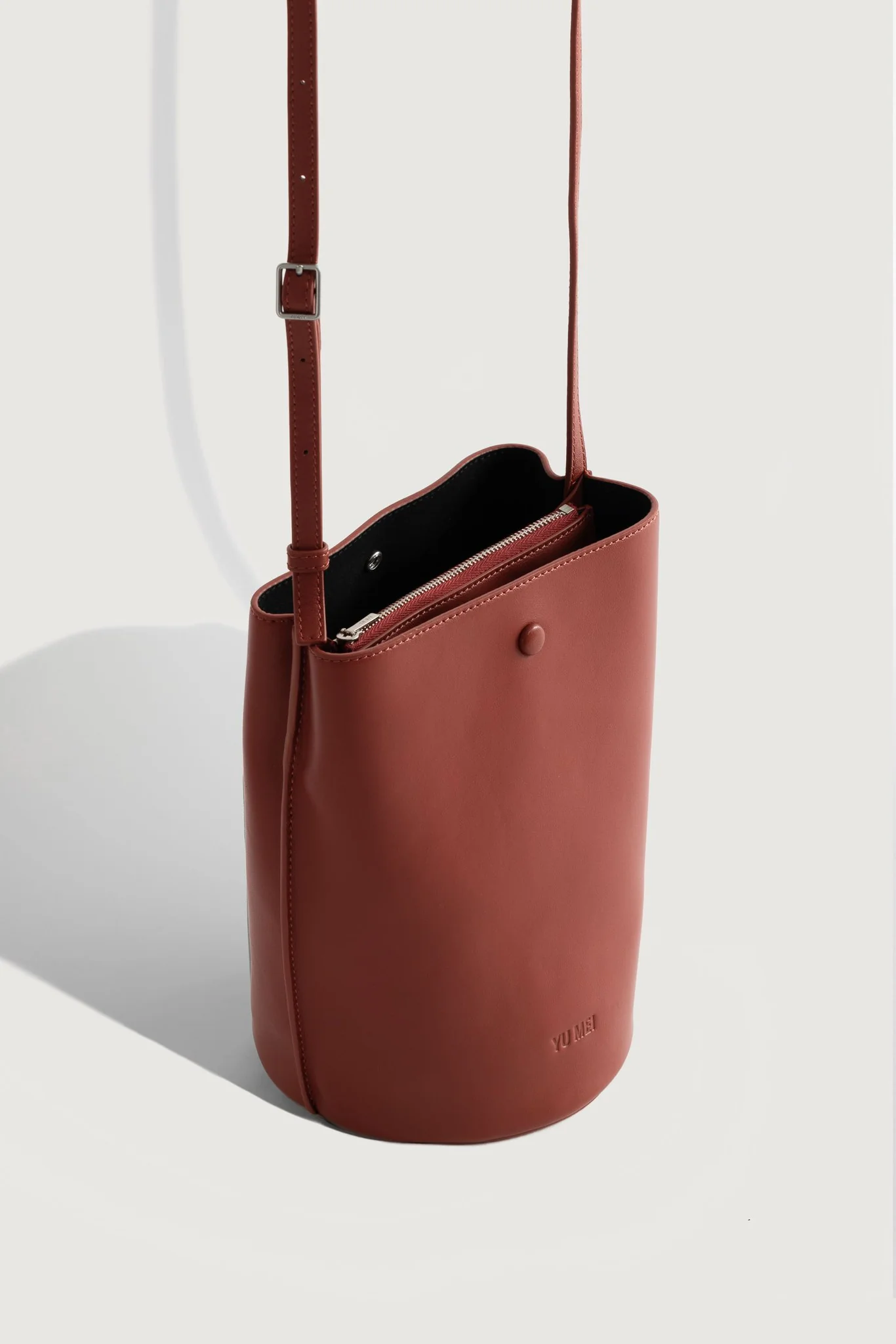 Yu Mei Phoebe Bucket Bag - Terracotta Lambskin