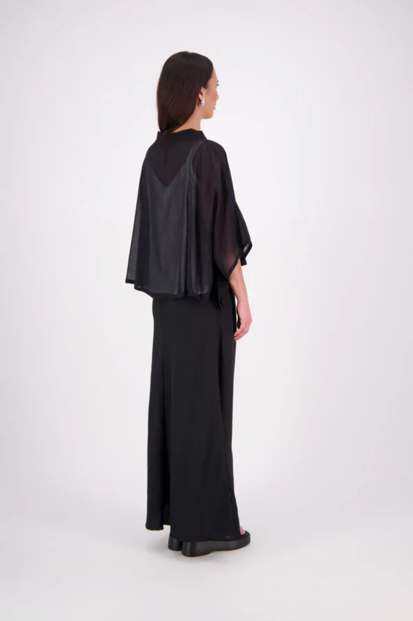 NES Lia Layame - Black