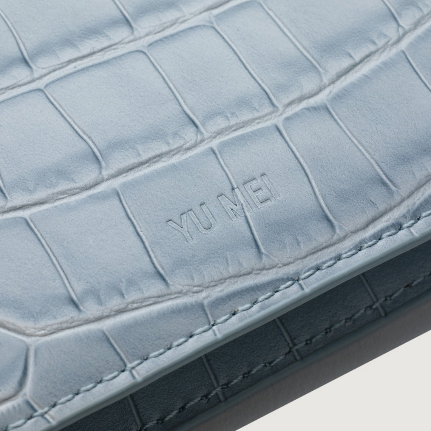 Yu Mei Mini Vi Bag - Moon Croc