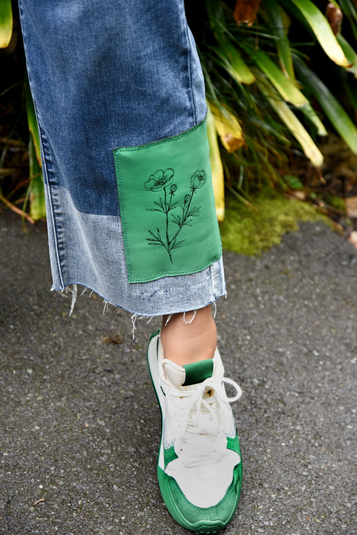 Curate Street Of Jeans Jean - Patches