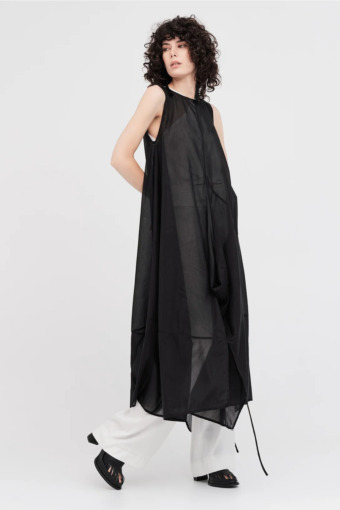 Taylor Arc Dress - Black