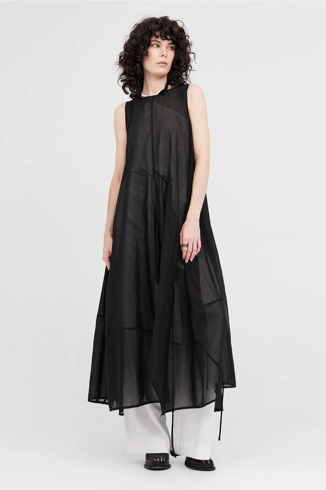 Taylor Arc Dress - Black