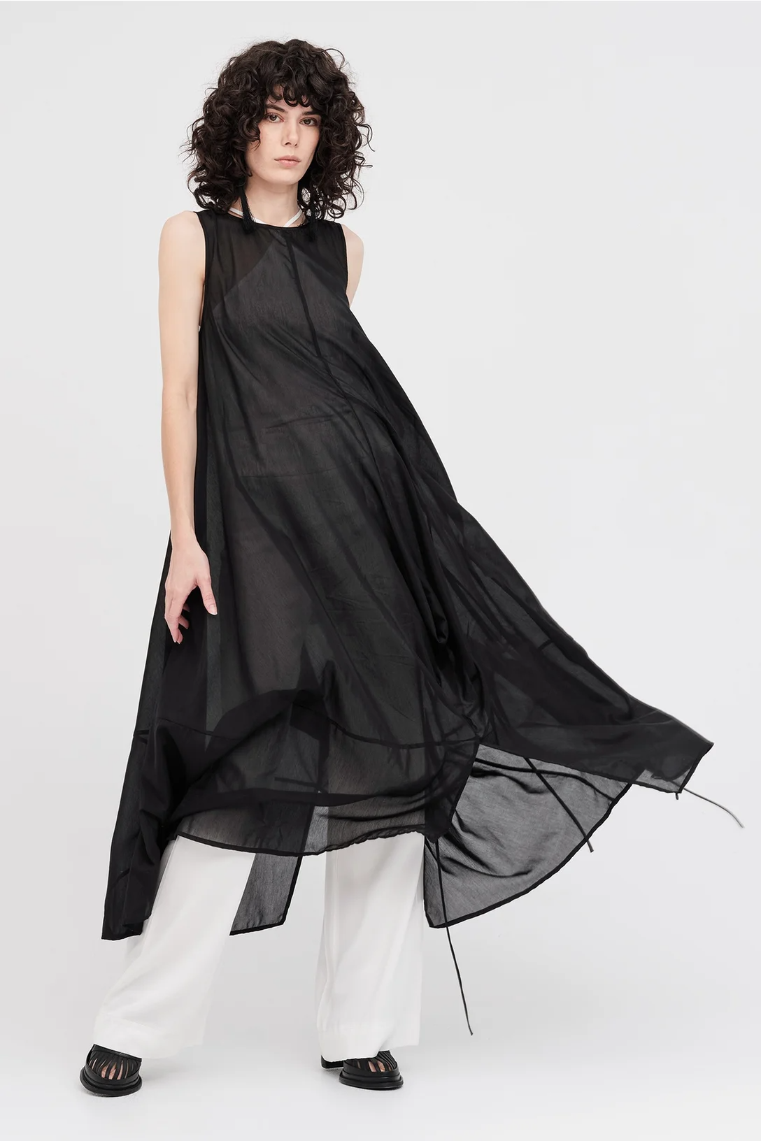 Taylor Arc Dress - Black