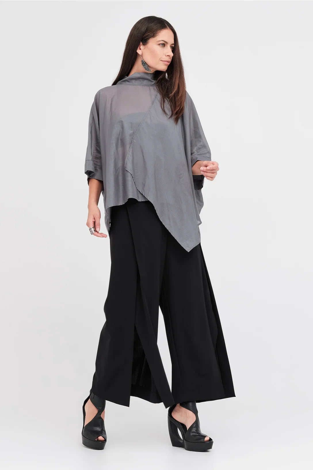 Taylor Sectaire Top - Asphalt