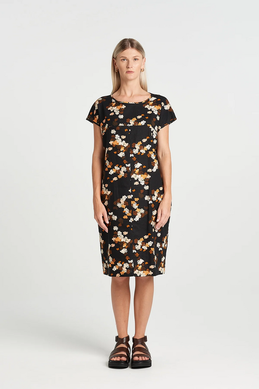 Nyne Graphic Dress - Flora