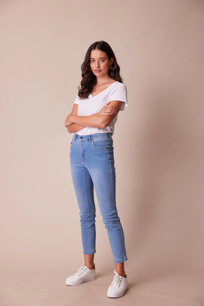 Lania The Label Vienna Jean - Distressed