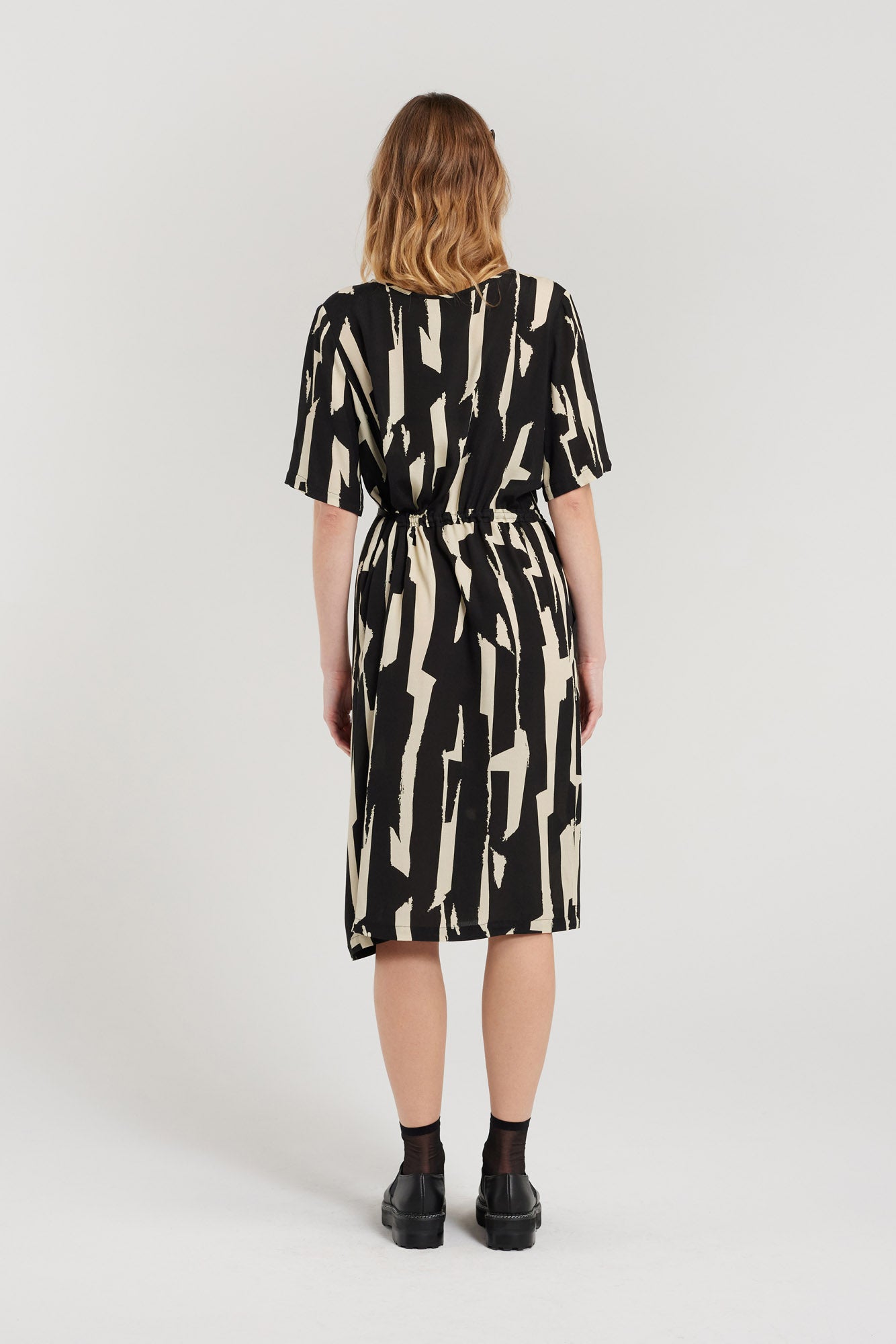 Nyne Cleo Dress - Nuance