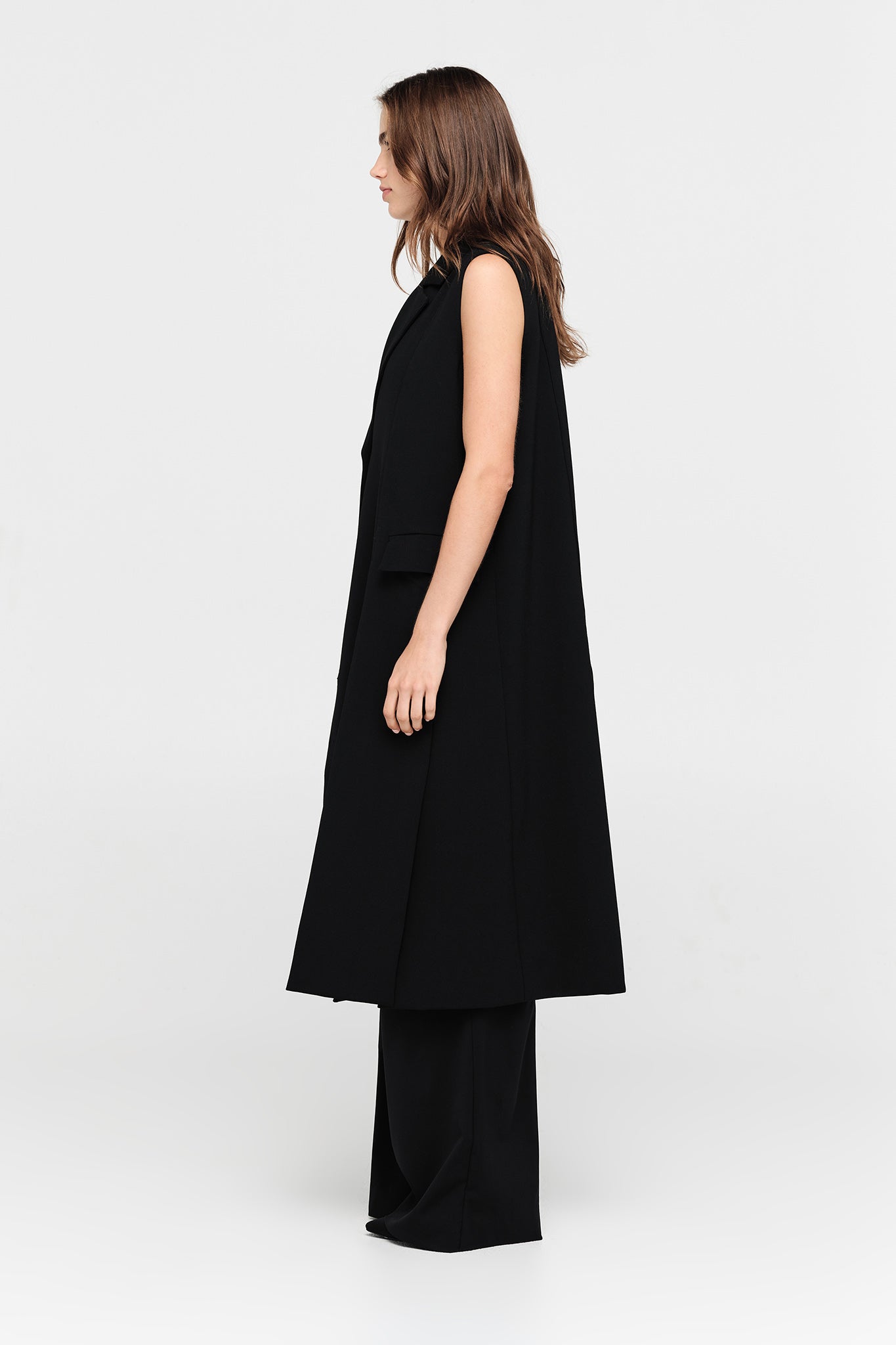 Taylor Column Vest - Black