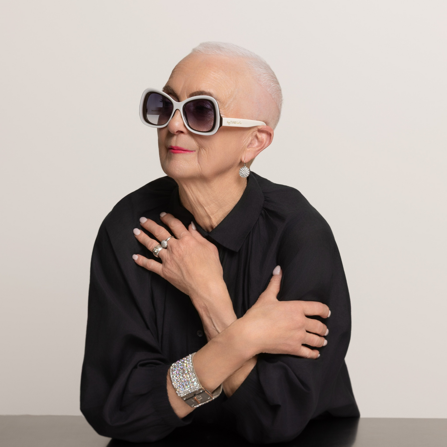 Happy To Sit On Your Face - Lunatic Bone/Cognac