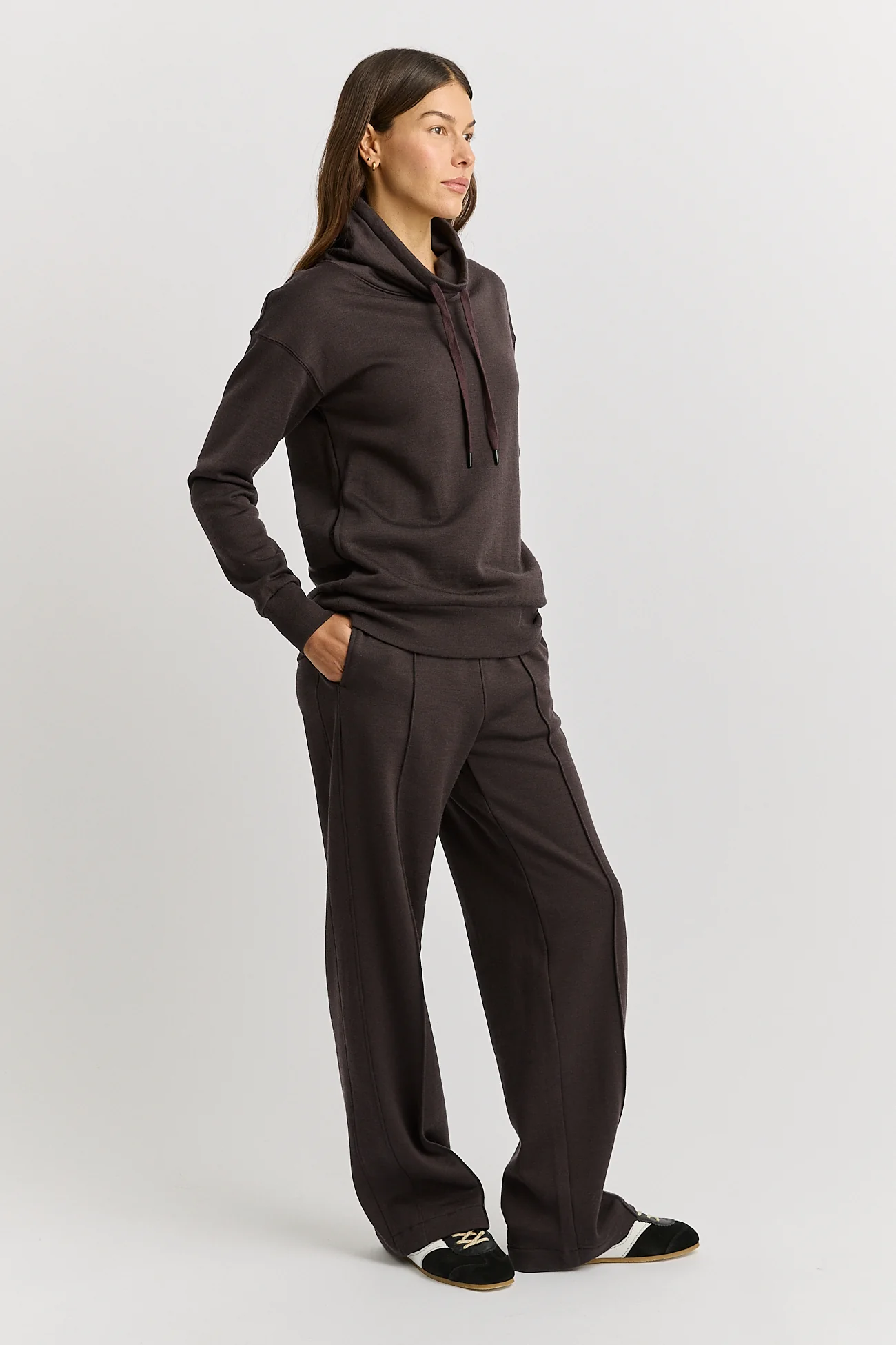 Toorallie Lounge Funnel Neck - Date