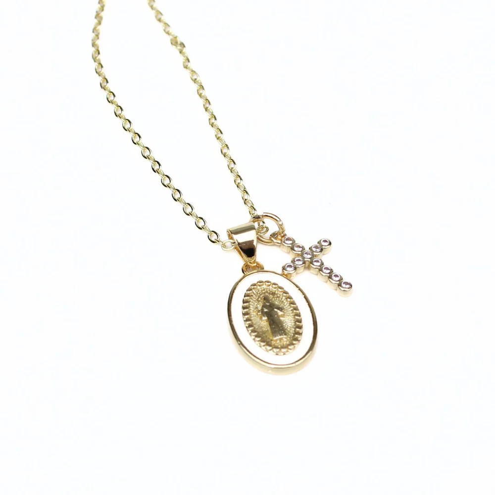 Queen Of The Foxes Necklace Tiny Mary + Cross - Gold