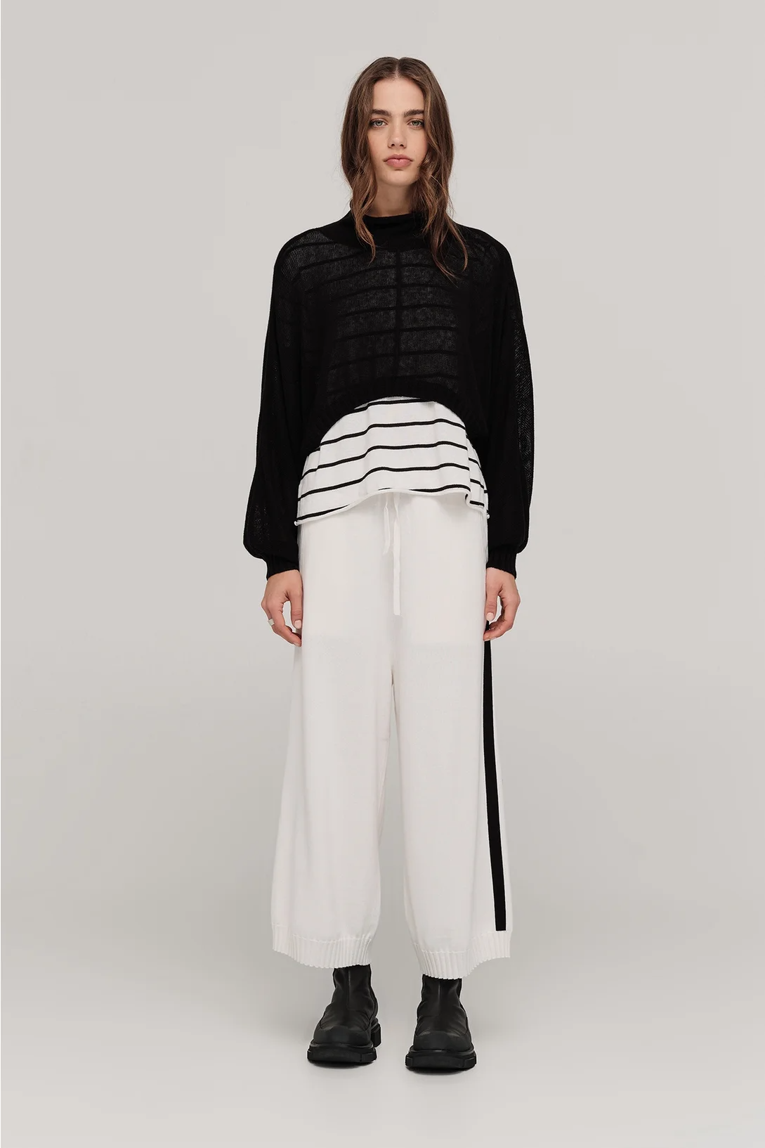 Taylor Reversible Uphold Sweater - Black