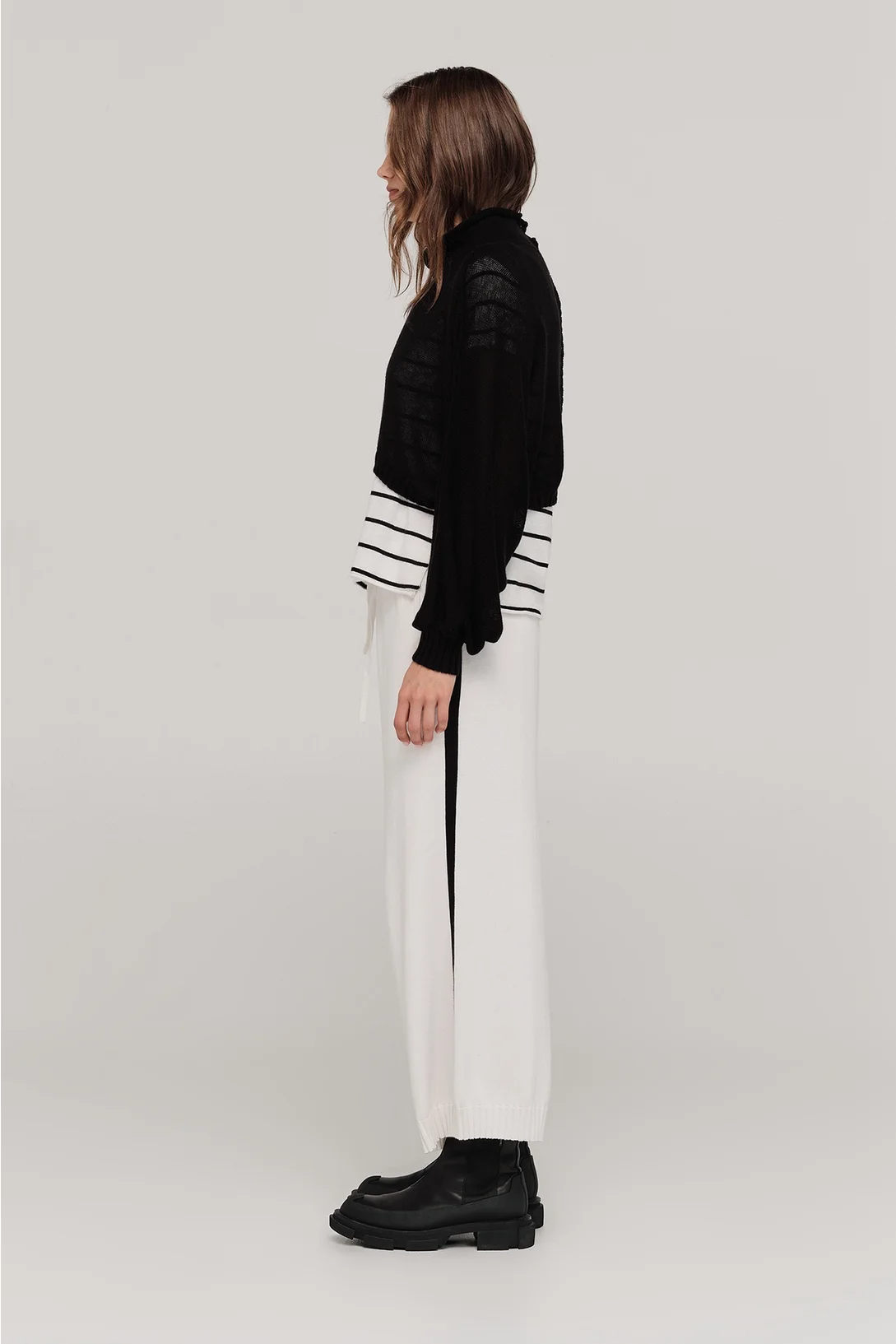 Taylor Reversible Uphold Sweater - Black