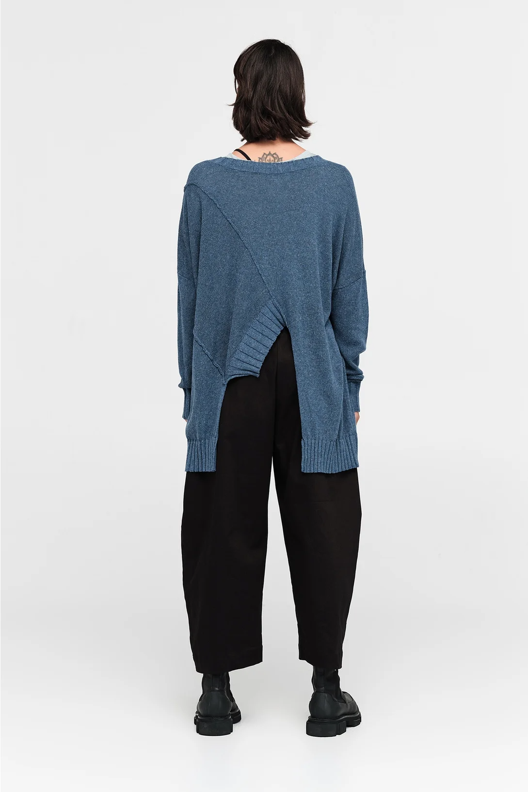 Taylor Integrate Sweater - Indigo