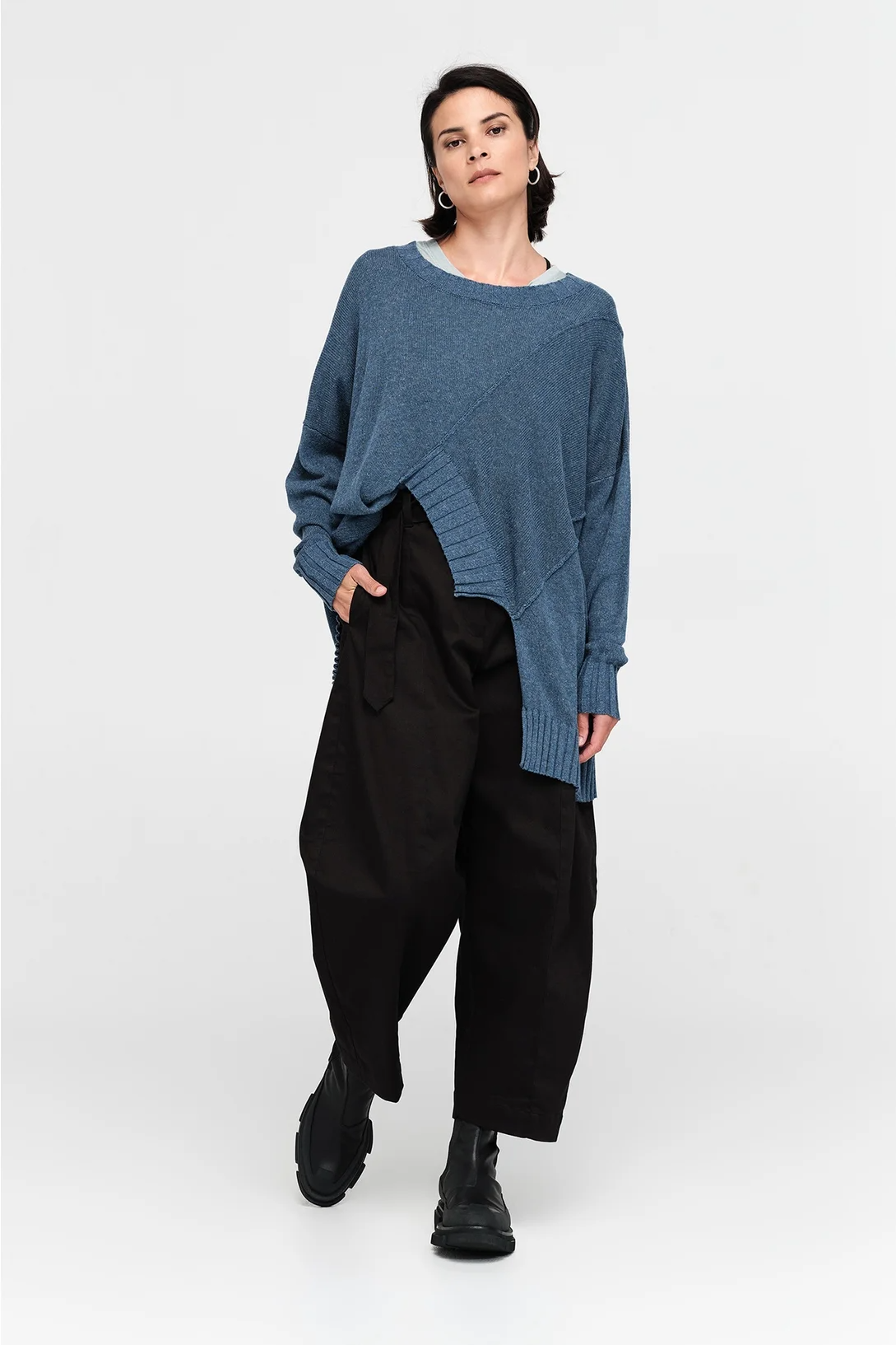 Taylor Integrate Sweater - Indigo