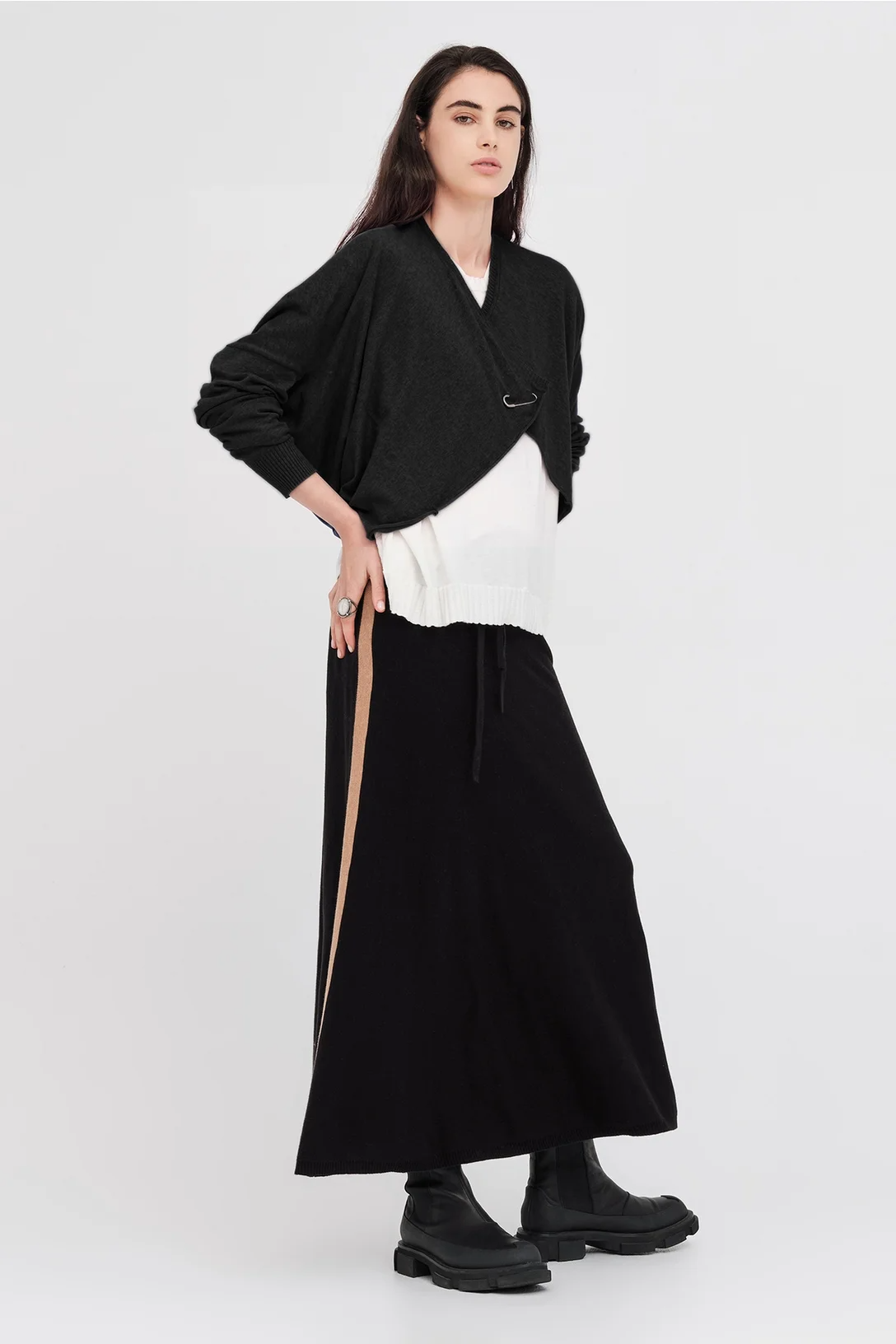 Taylor Mood Cardi - Black