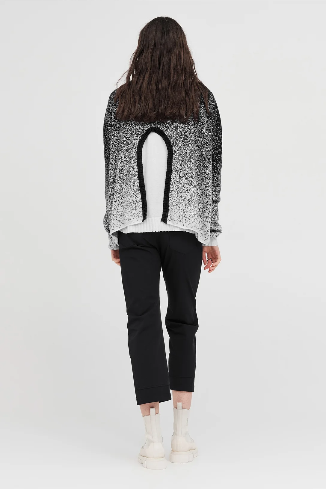 Taylor Gradient Submerge Sweater - Black/Ivory