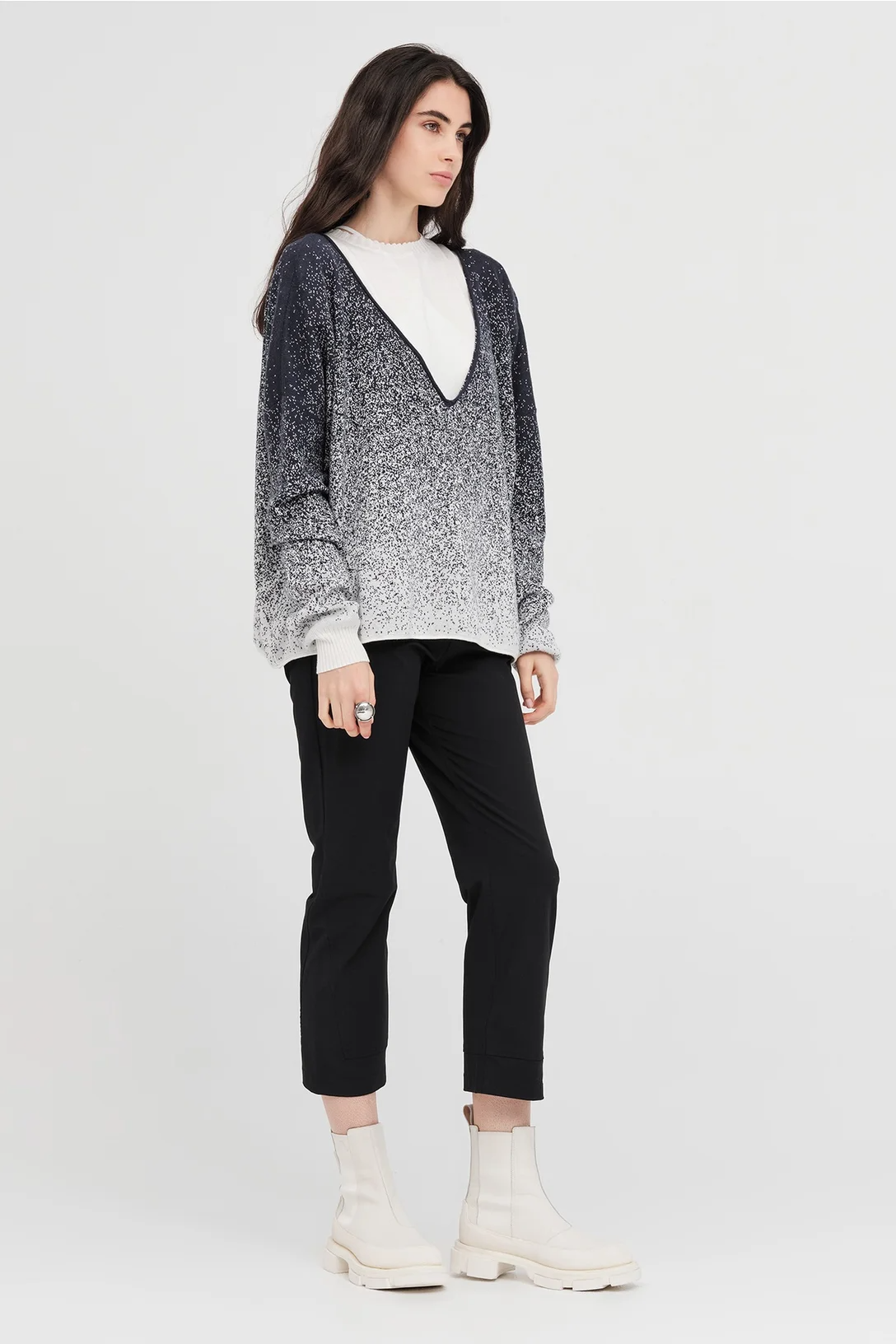 Taylor Gradient Submerge Sweater - Smoke/Ivory
