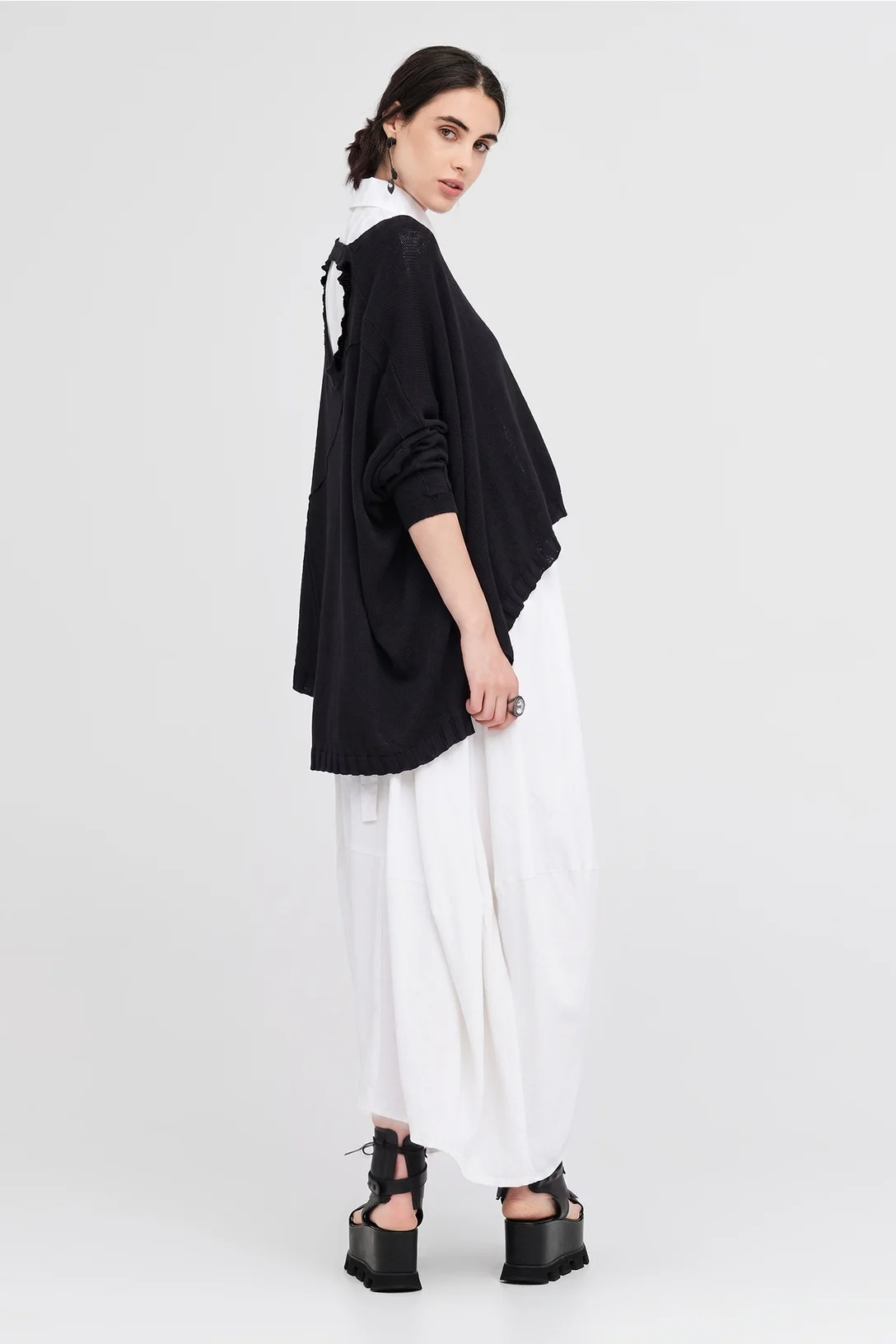 Taylor Sentiment Sweater - Black