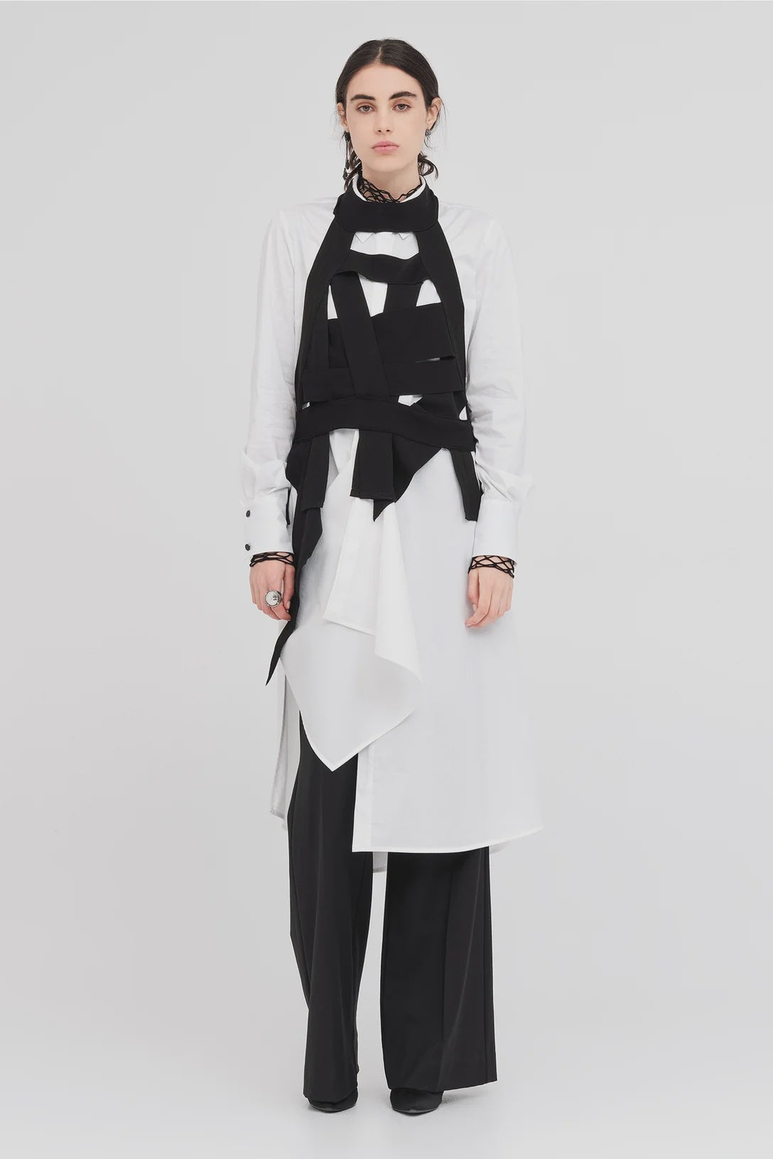 Taylor Tapt Vest - Black