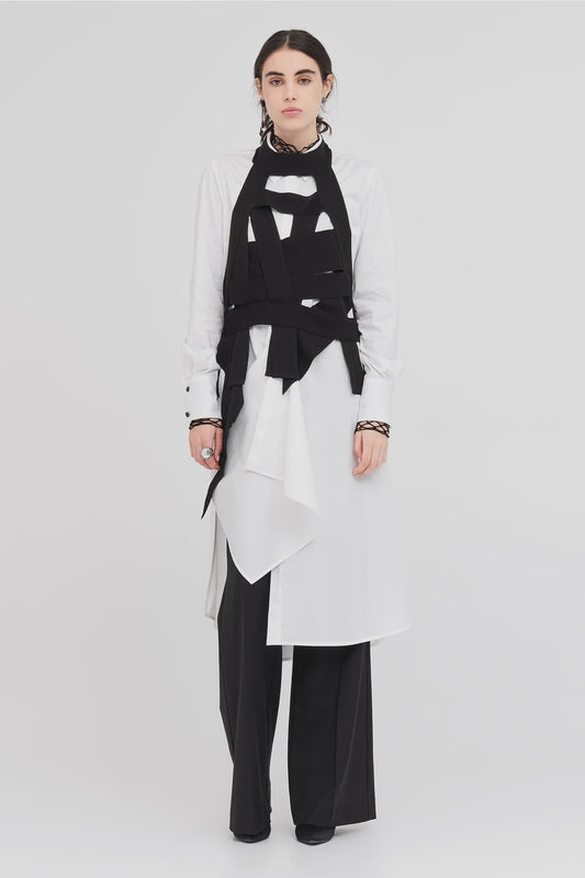 Taylor Tapt Vest - Black