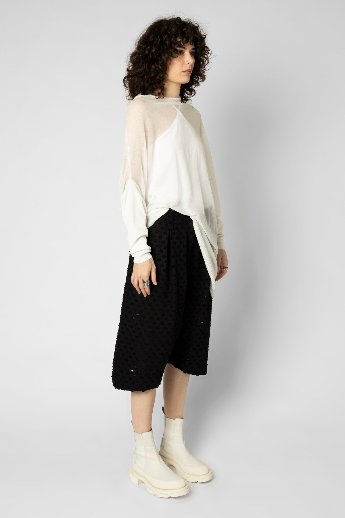 Taylor Resolved Sweater - Ivory