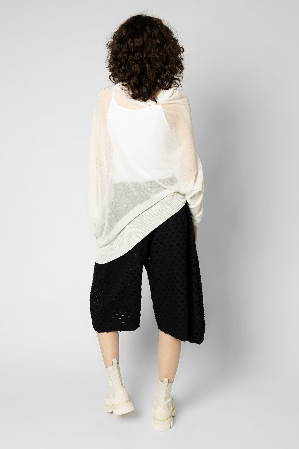 Taylor Resolved Sweater - Ivory