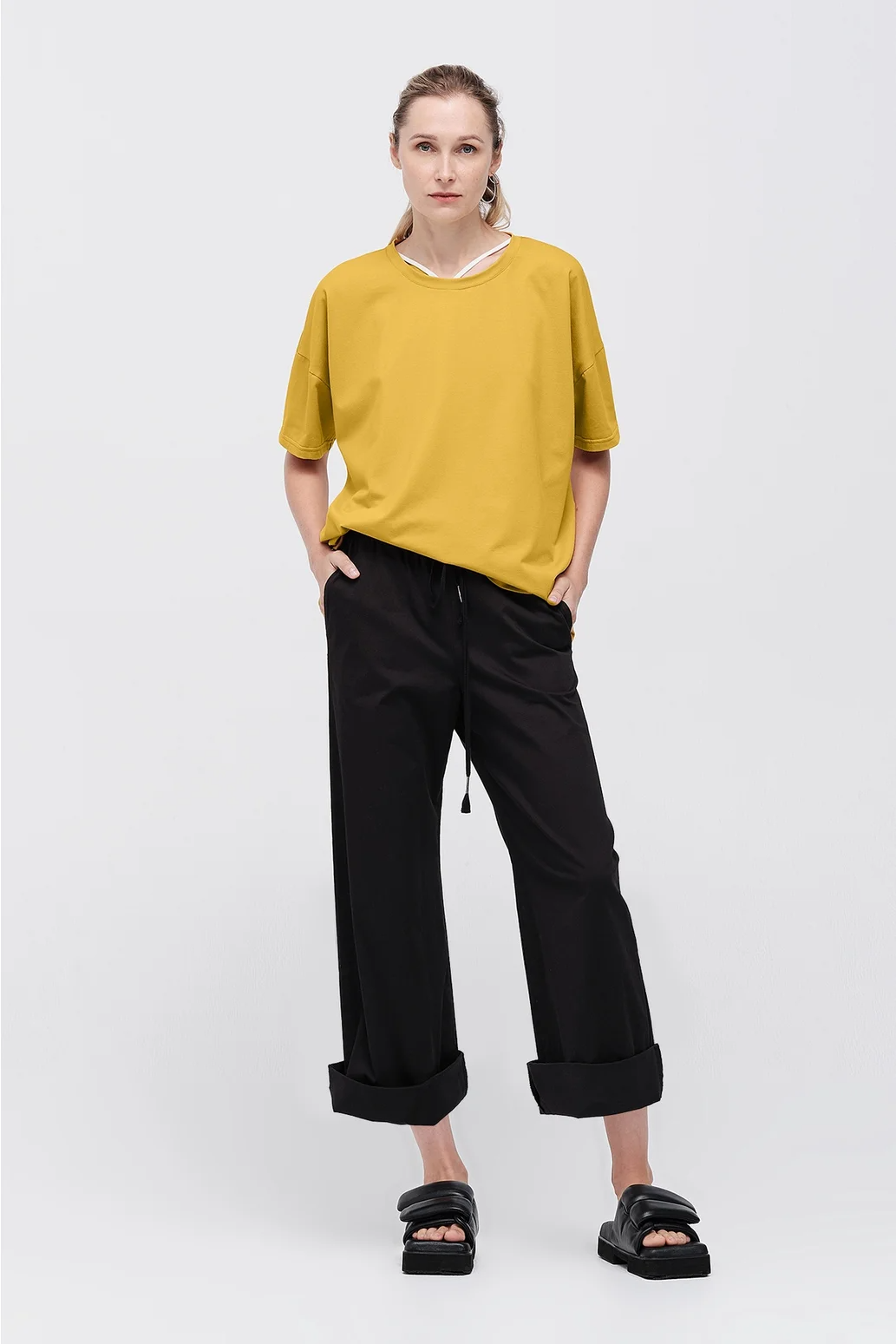 Taylor Split Back Module Tee - Sulphur