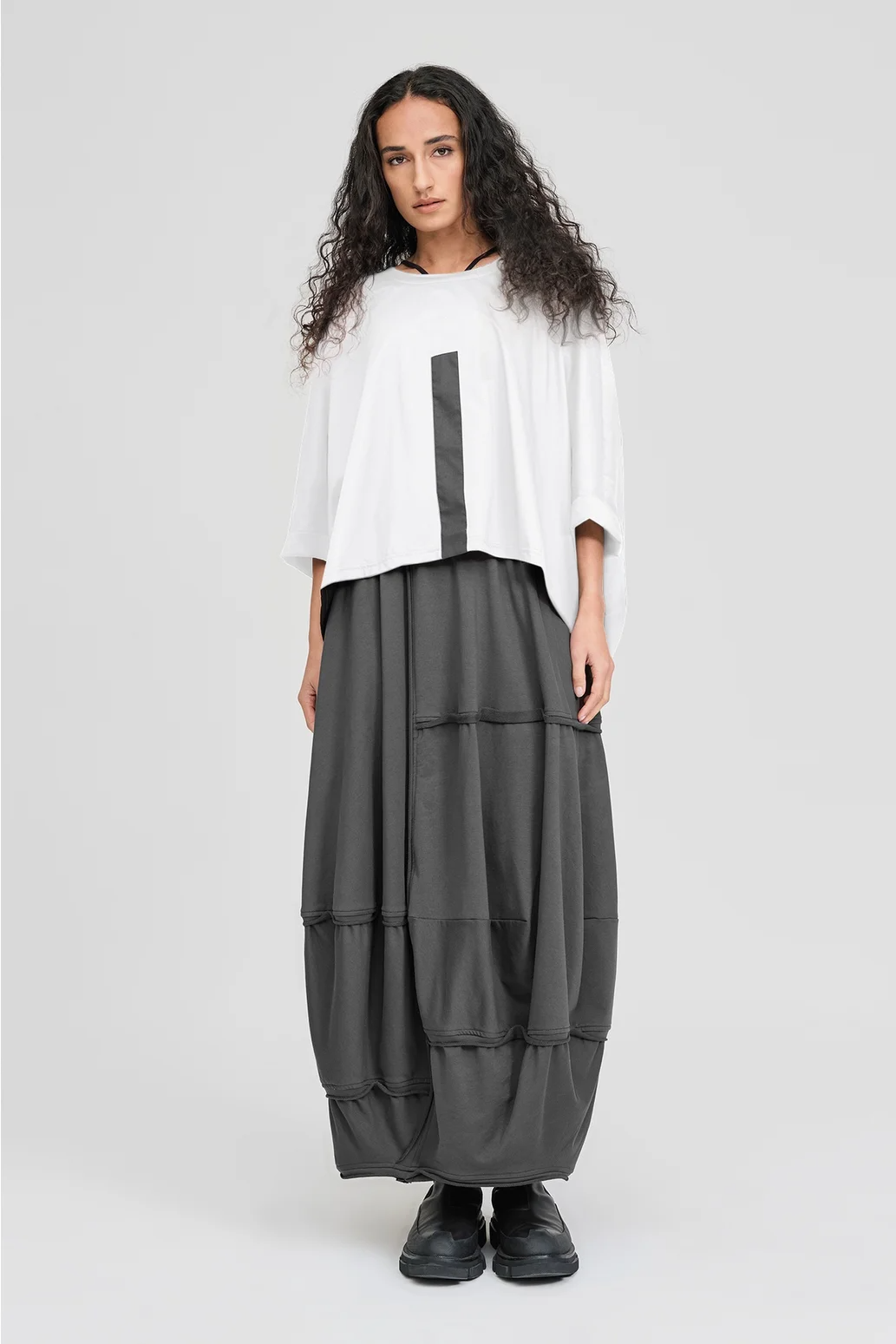 Taylor Opposing Tee - Ivory/Pewter