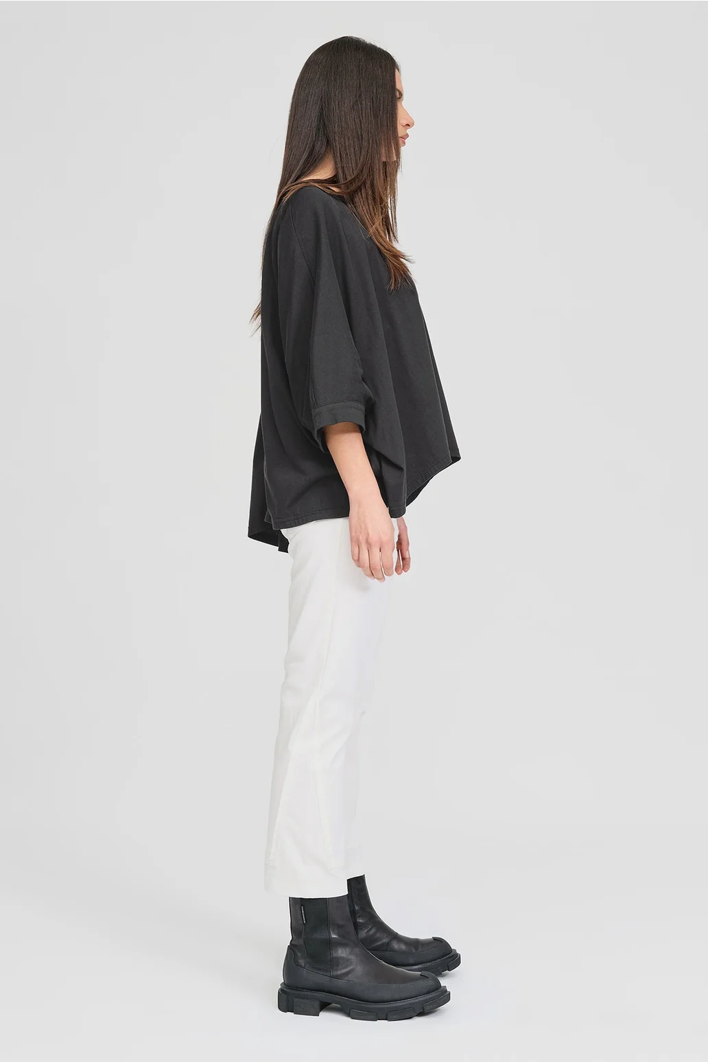 Taylor Opposing Tee - Black/Ivory