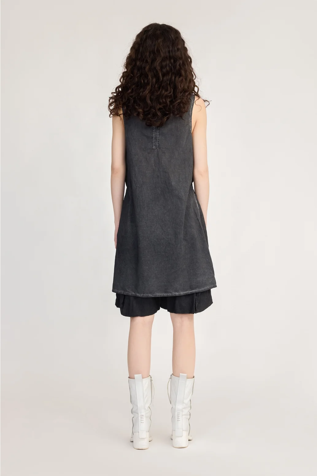 Taylor Lapse Short - Blackened Grey