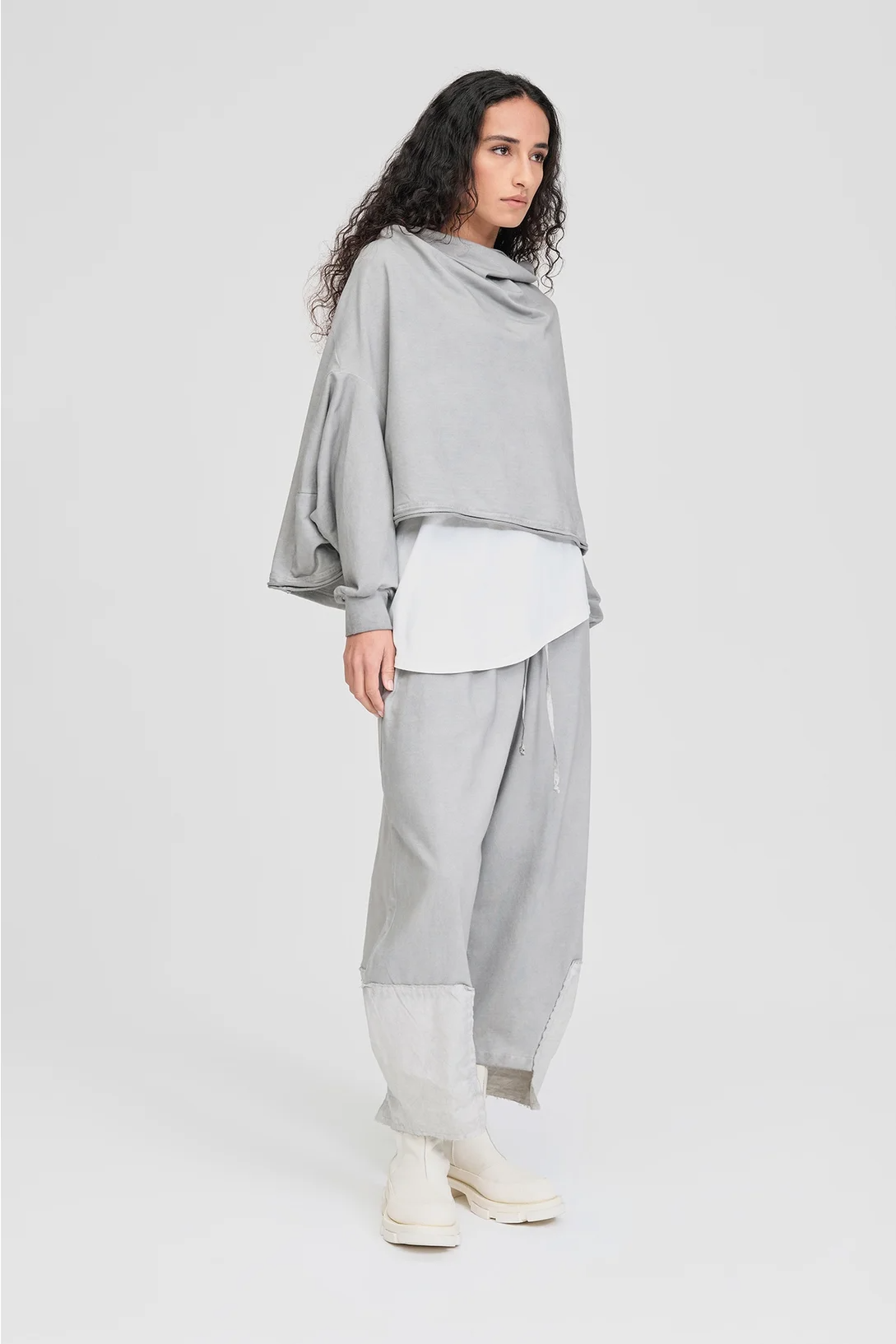 Taylor Tensity Sweater - Diffused Vapour