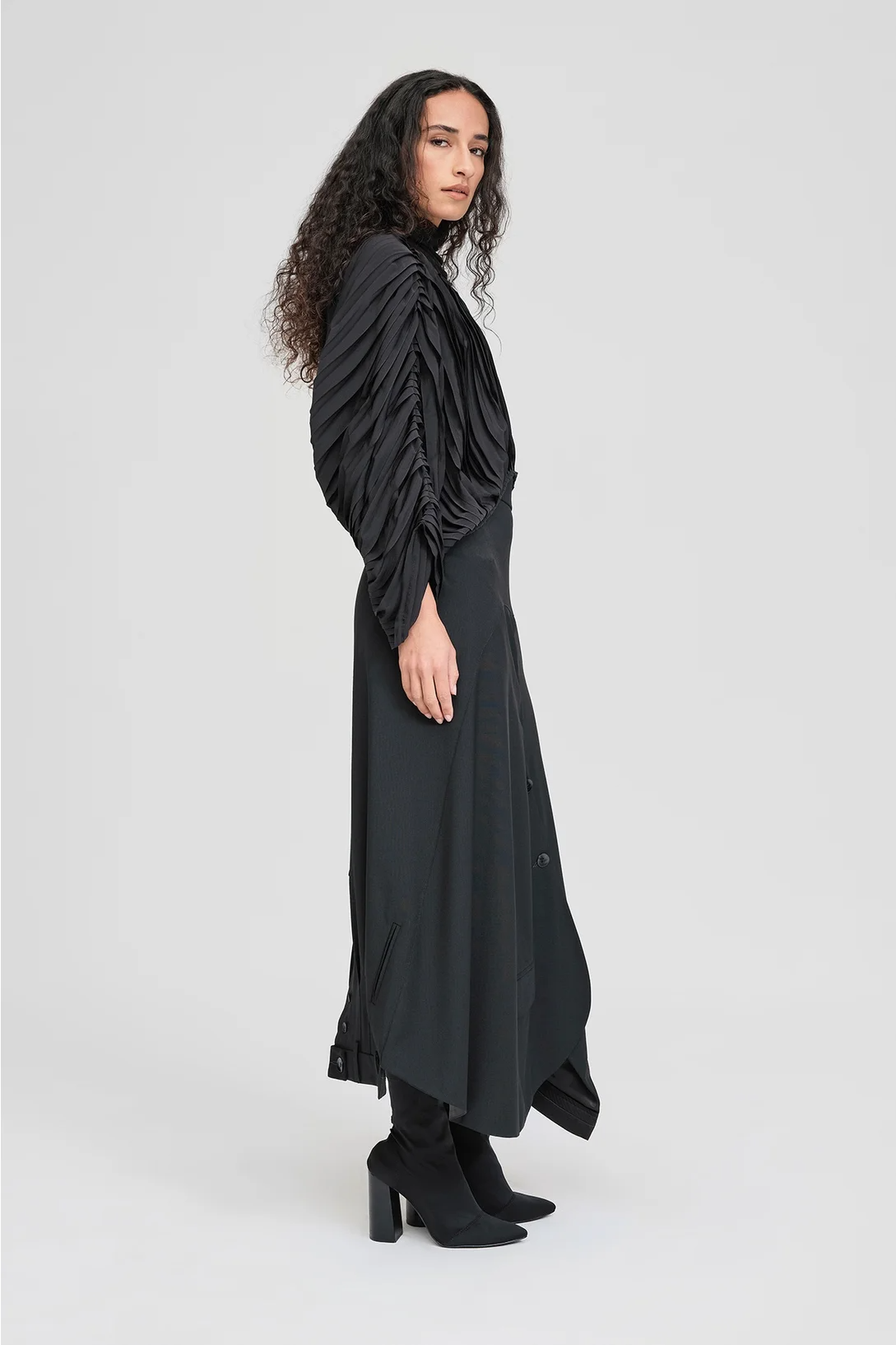 Taylor Rumple Sweater - Black