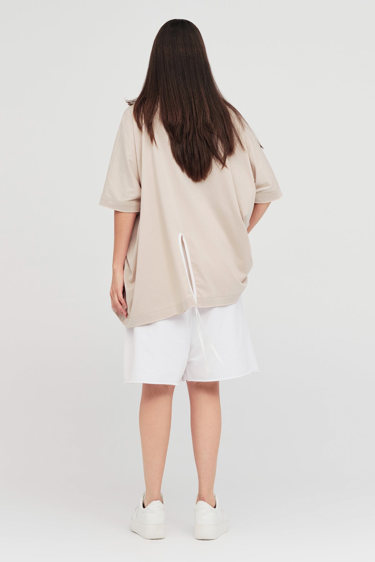 Taylor Tied Faction Tee - Sand/Ivory