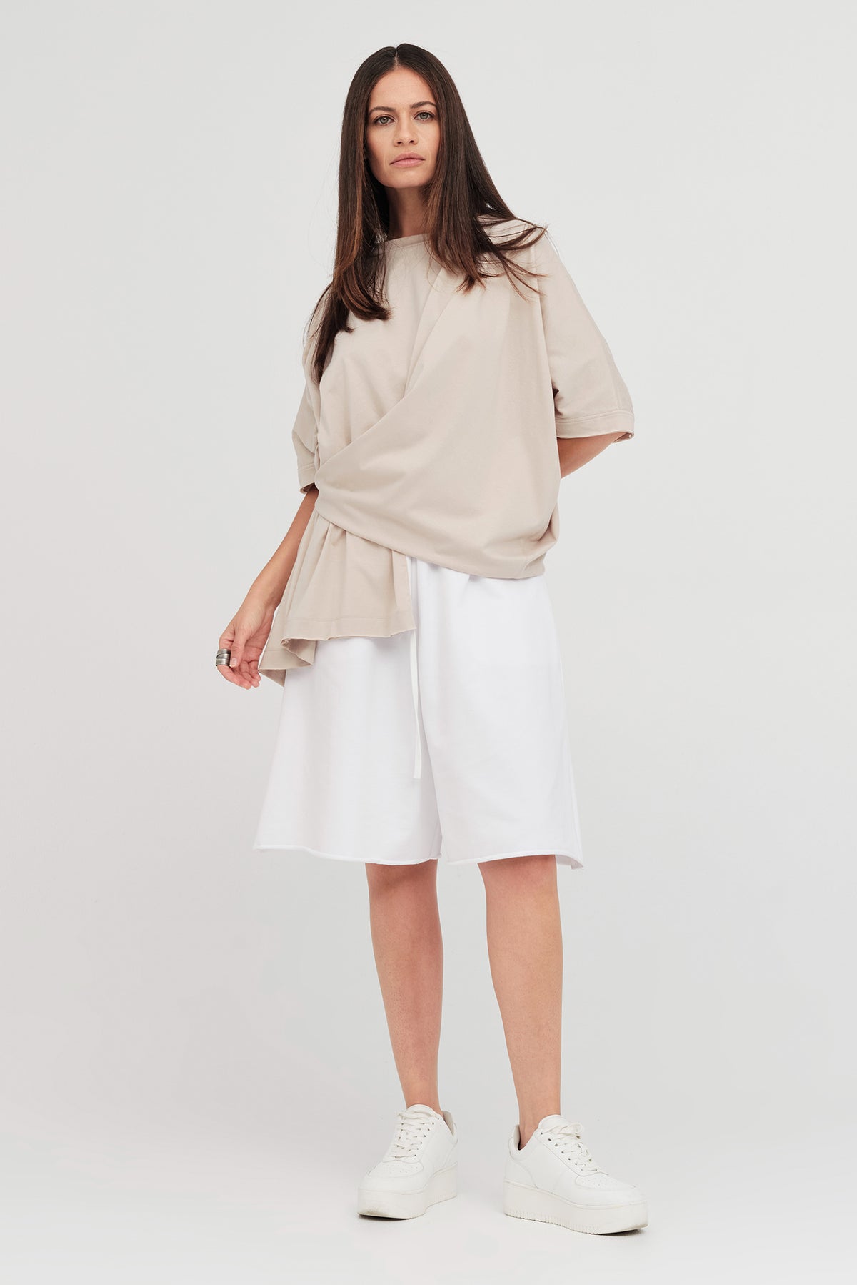 Taylor Tied Faction Tee - Sand/Ivory