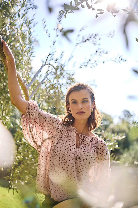 Design Nation Silhouette Blouse - Blush