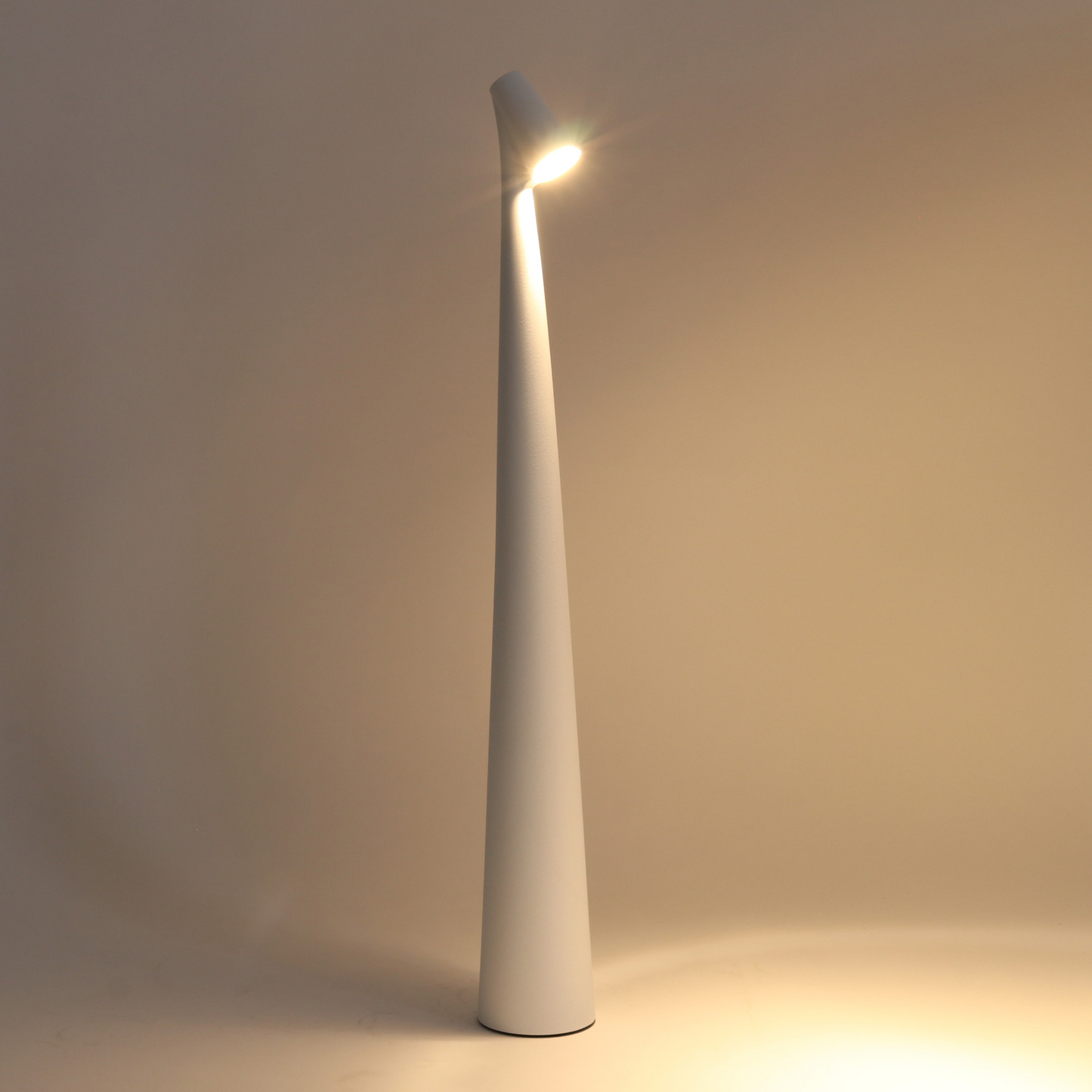 Le Forge Apex LED Reading Lamp - White