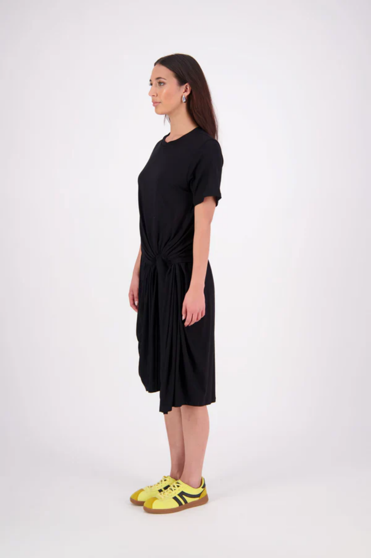 NES Ava Dress - Black