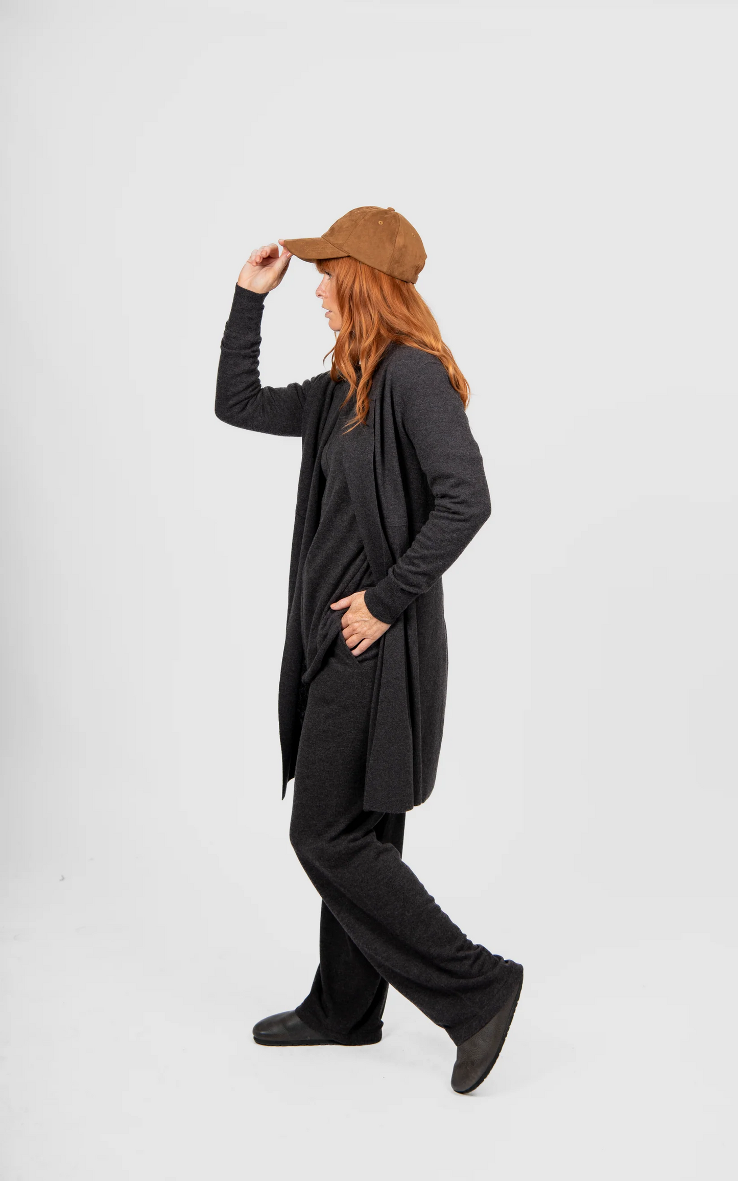 Bridge & Lord Emily Edge to Edge Cardi - Chocolate