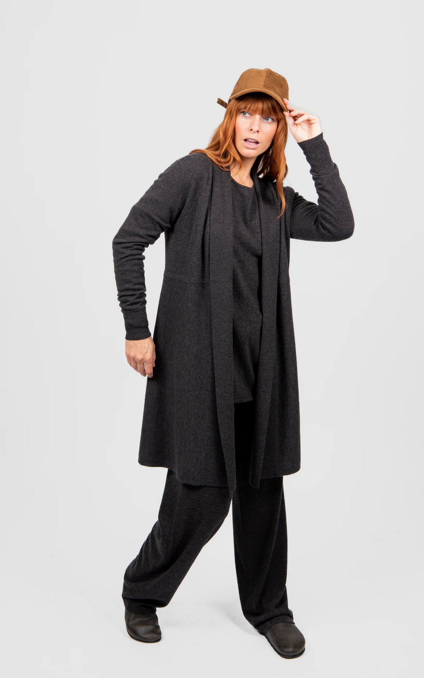 Bridge & Lord Emily Edge to Edge Cardi - Chocolate