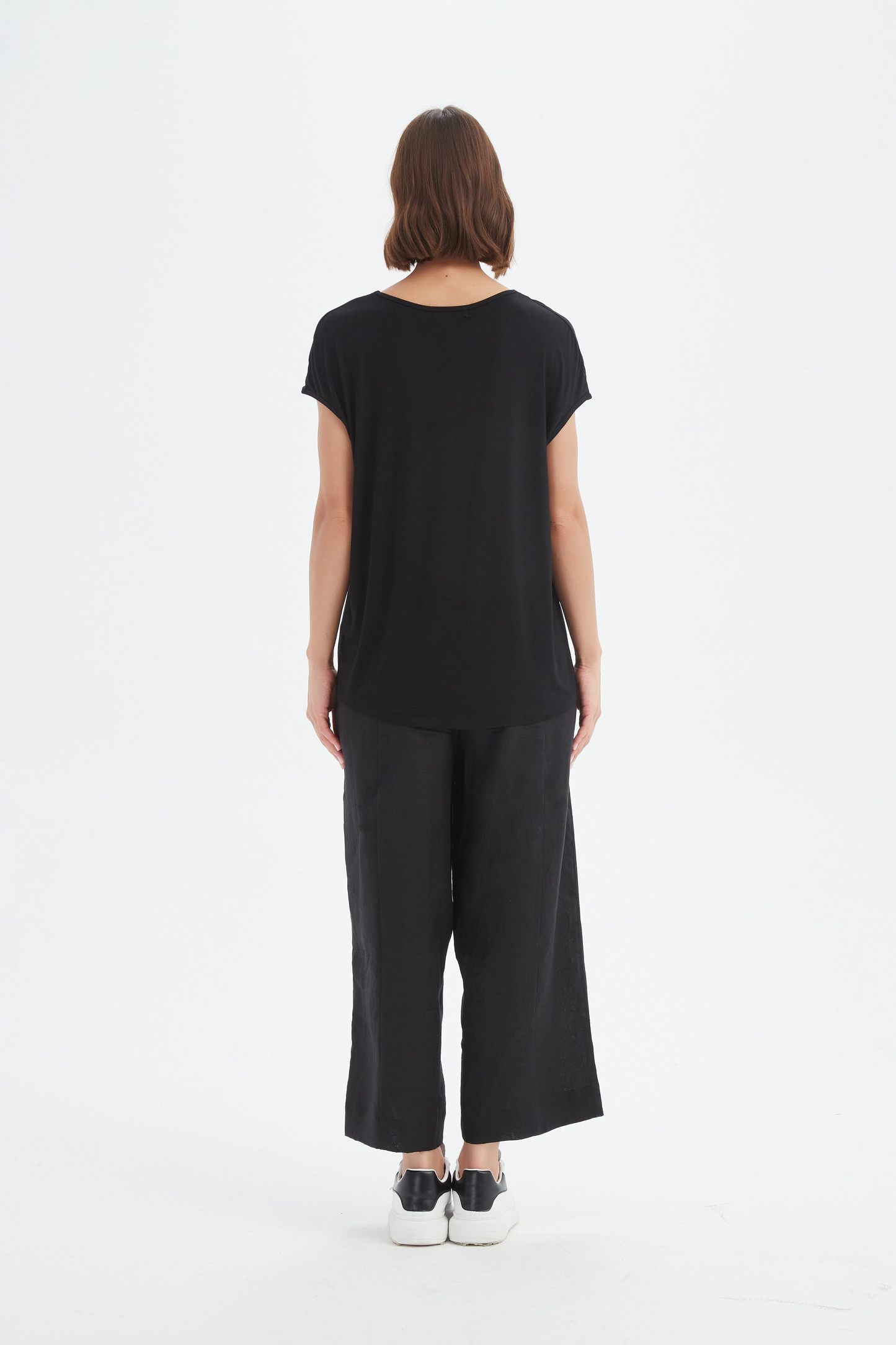 Tirelli Deep V Cap Sleeve Tee - Black