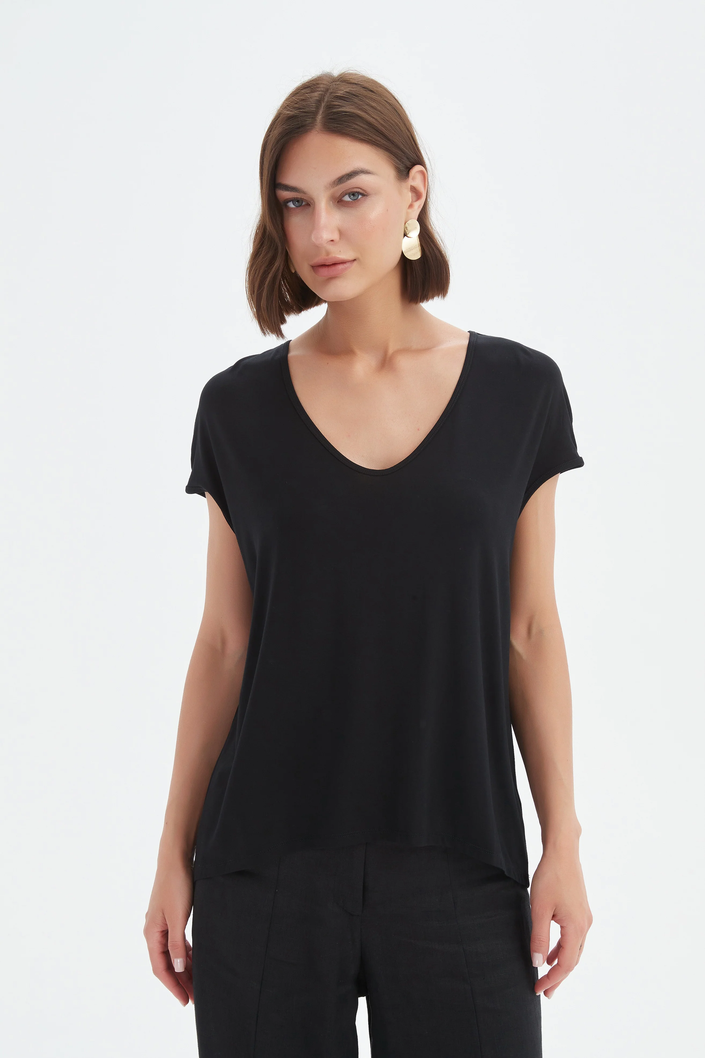 Tirelli Deep V Cap Sleeve Tee - Black