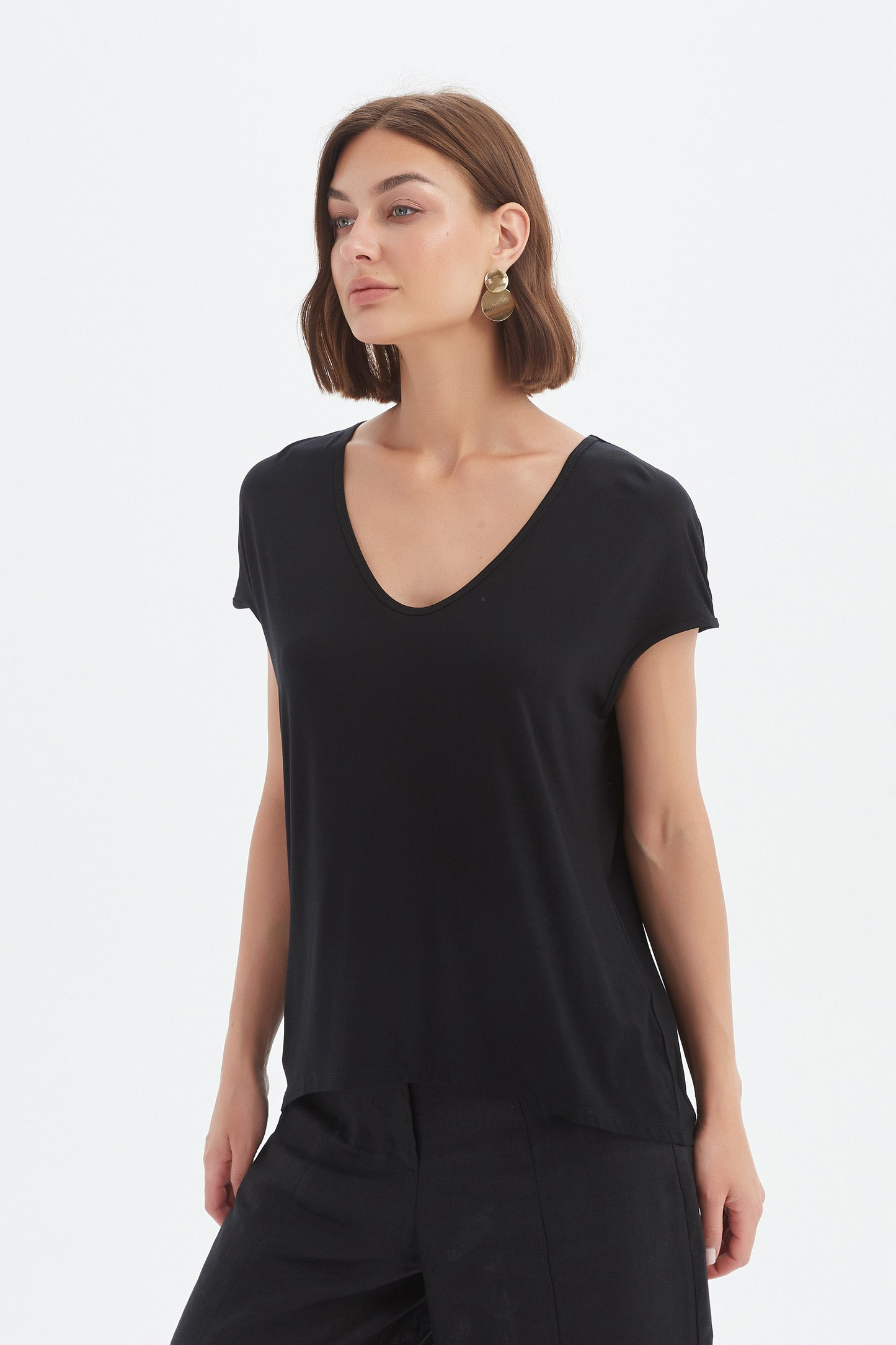 Tirelli Deep V Cap Sleeve Tee - Black