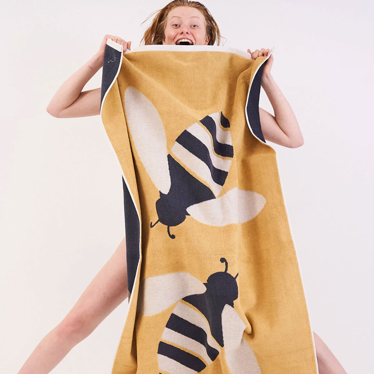 Anorak Organic Cotton Towels - Buzzy Bees