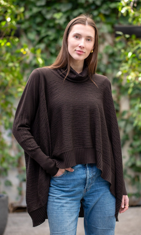 Country Laine The Nest Top - Cocoa